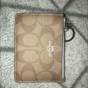 COACH MINI SKINNY ID CASE IN SIGNATURE CANVAS